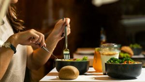 Lee más sobre el artículo Cocina saludable: hábitos fáciles para preparar comidas nutritivas